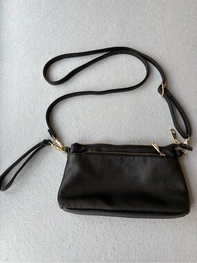 Isabelle Vegan Black Leather Crossbody Bag Wristlet Clutch Gold Hardware